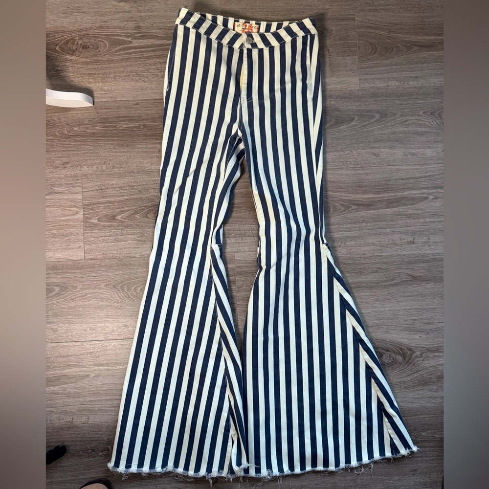 Free People Just Float On Flare Jeans in Hampton
Stripe Super Flare